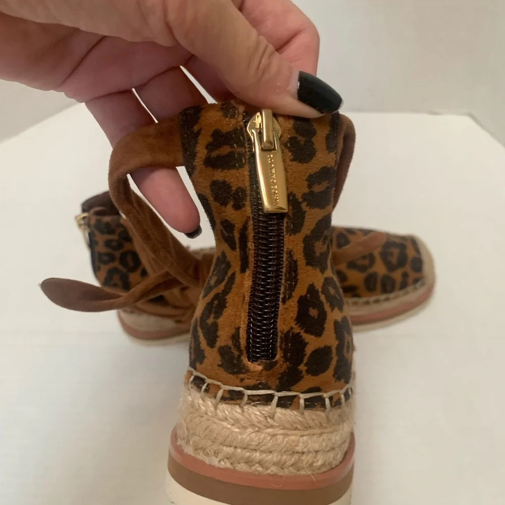 Vince‎ Camuto  Binadee Ankle Tie, Leopard Print Espadrille Wedges- Size 8